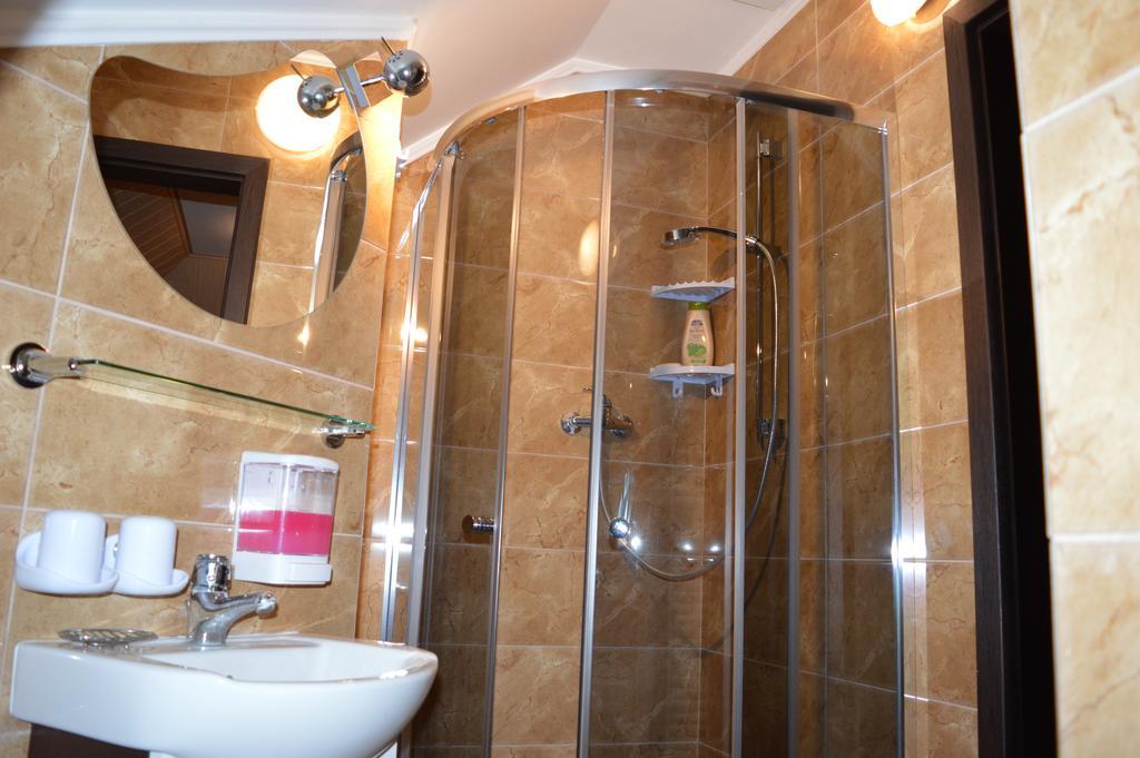 Przystan Apartment Rozalin  Luaran gambar